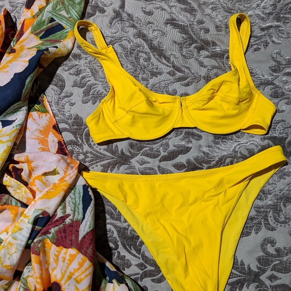 zara yellow bikini